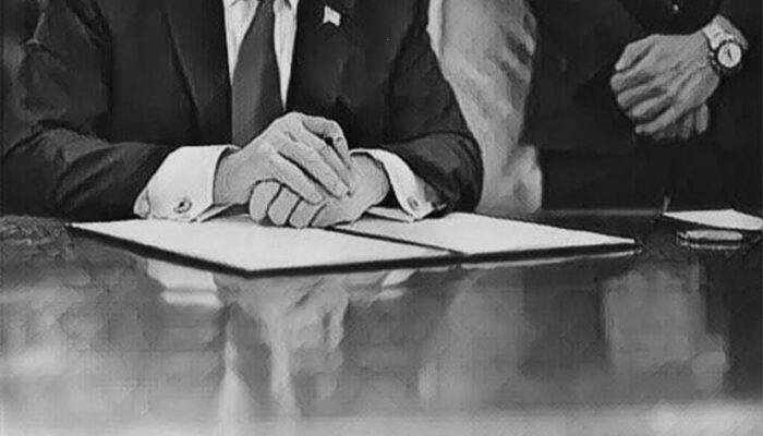 CERPEN – Kota Kepentingan Bagian I: Reses