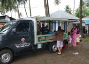Warung Mobil Ikhlas Dunsanak, Kebaikan dalam Nasi Bungkus Rp2 Ribu