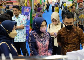 Produk UMKM Padang Panjang Curi Perhatian Pengunjung Inacraft 2022