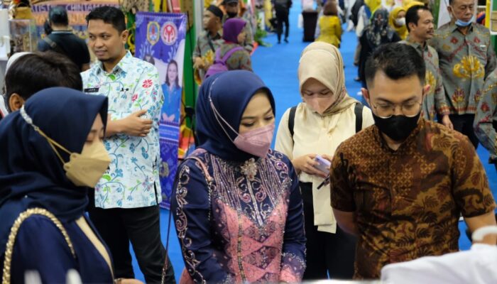 Produk UMKM Padang Panjang Curi Perhatian Pengunjung Inacraft 2022