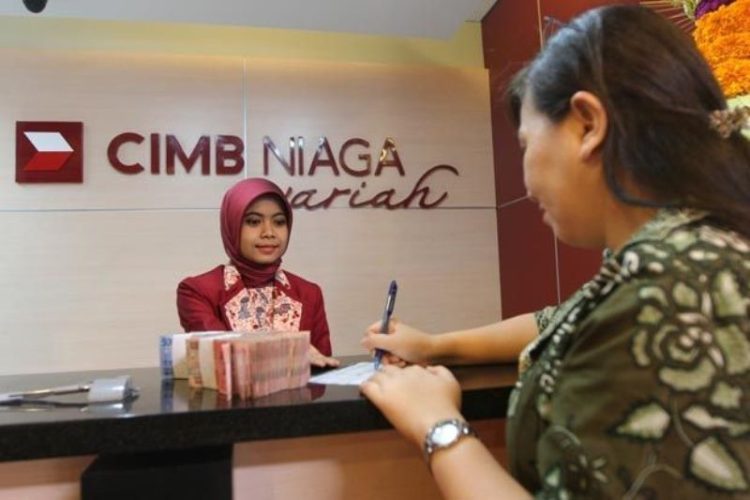 UUS PT Bank CIMB Niaga meluncurkan produk baru bagi nasabah pelaku usaha, dengan sasaran segmen UKM dan komersial, yaitu PRK iB MMQ. IST/SINDONEWS.COM