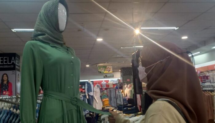 EKONOMI: Promo Ramadan di Suzuya Rocky Plaza, Setiap Sabtu Diskon 80 Persen