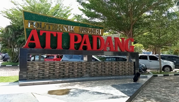Dijemput Kalangan Industri ke Kampus, Politeknik ATI Padang Buktikan Lulusan Siap Kerja