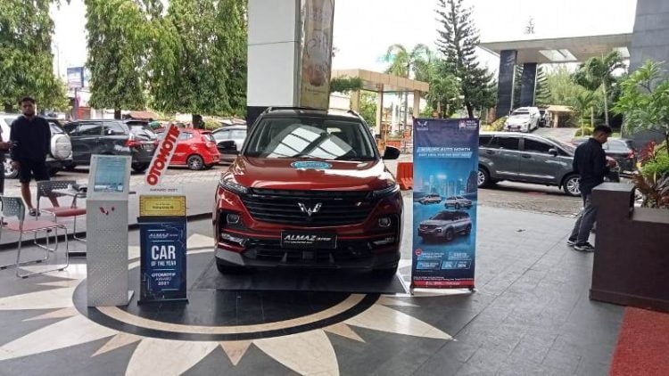 Pameran produk New Almaz RS di Basko Mall Padang pada pekan lalu. IST