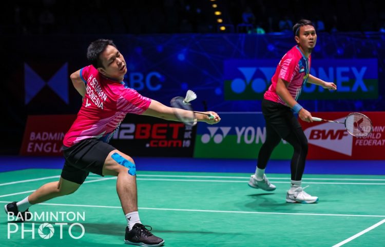 Ganda putra veteran Indonesia, Hendra/Ahsan berhasil melaju ke final All England 2022 usai mengandaskan ganda terbaik Cina. BADMINTON PHOTO