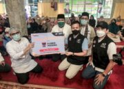 Warga Padang Bersama ACT Bangun Mushala Pasca Gempa Pasaman Barat