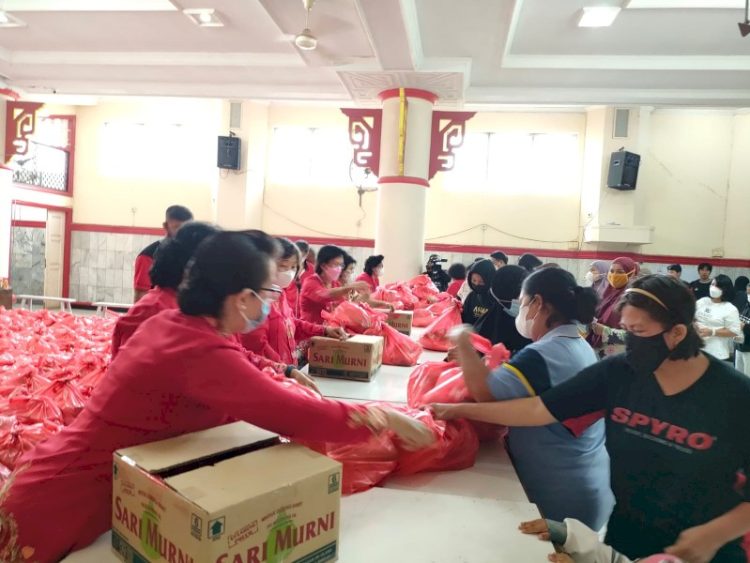 Himpunan Bersatu Teguh (HBT) kembali menggelar Bazar sembako.