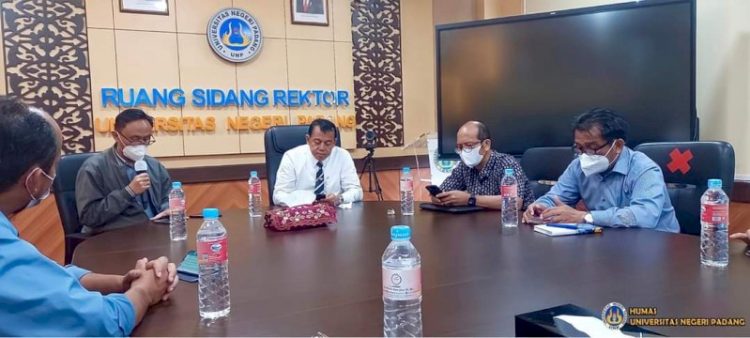 BPJPH Gandeng UNP dalam Penjaminan Produk Halal di Sumbar