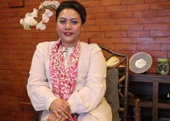 Usai Diperiksa, KPK Tetapkan Bupati Cantik Tabanan Bali (2016-2021) Tersangka Suap