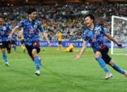 Dramatis! 2 Gol Injury Time Mitoma Bawa Jepang Lolos Piala Dunia, Australia Play Off