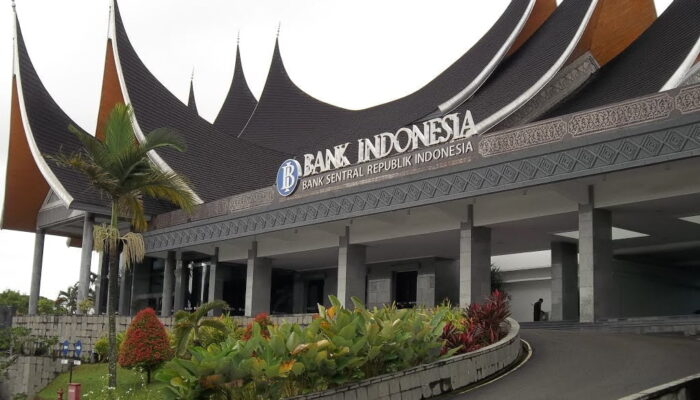 Gegara Drum Aspal, Kantor Bank Indonesia Nyaris Terbakar