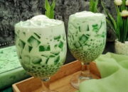TAKJIL: Cara Mudah Buat Buko Pandan, Minuman Segar untuk Berbuka