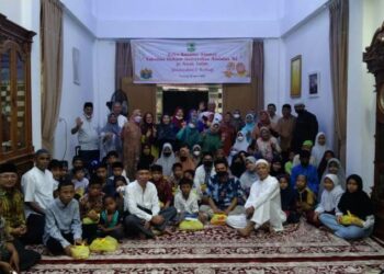 Buka bersama alumni FHUA