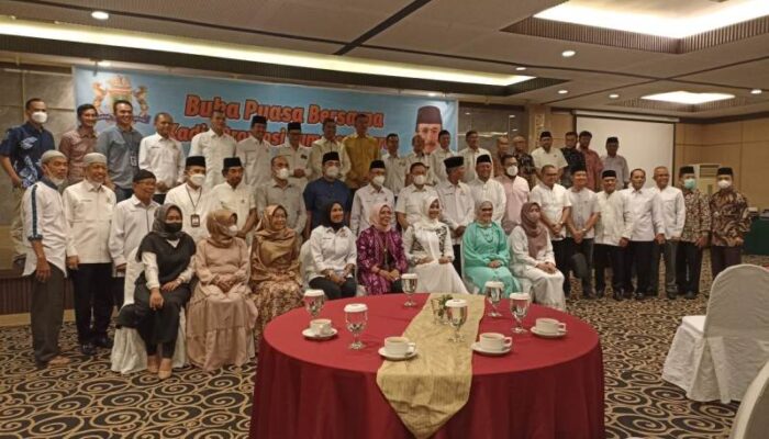 Kadin Sumbar Gelar Buka Bersama