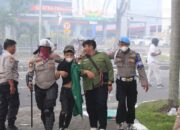 Polisi Amankan Sejumlah Mahasiswa Unjuk Rasa di Gedung DPRD Sumbar