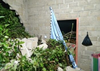 Longsor di Lubuk Labu Dharmasraya Tadi Malam Timpa Rumah Warga
