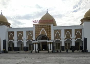 Masjid Agung Syekh Burhanuddin