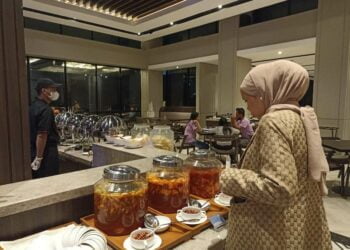 Hotel Santika Premiere Padang