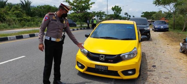 Kepolisian Daerah atau Polda Sumbar kembali menggelar Operasi Zebra Singgalang 2024, mulai dari 14-27 Oktober 2024.