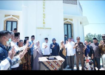 Diresmikan Bupati Eka Putra, Masjid Nurul Qolbi Berdiri Megah di Pagaruyung
