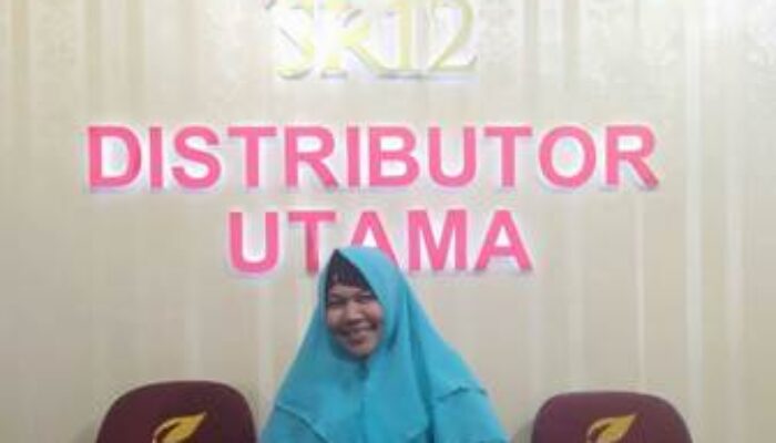 Rahmeldani Oktavia Sukses Berbisnis Skincare Brand SR12