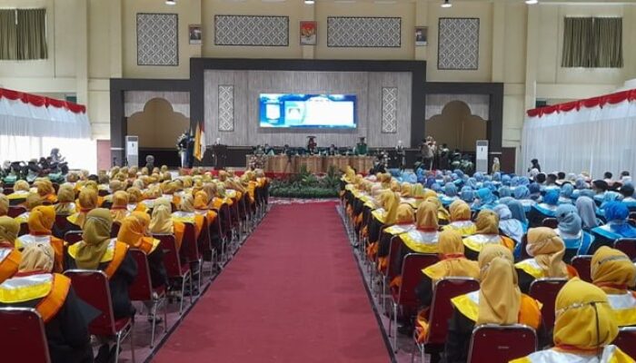 Lulusan IAIN Bukittinggi Siap Bekerja dan Berwirausaha