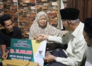 Bu Neti Menangis Terisak, Karena Tak Bisa Melihat Gubernur Sumbar Datang