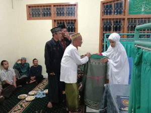 bantuan tikar