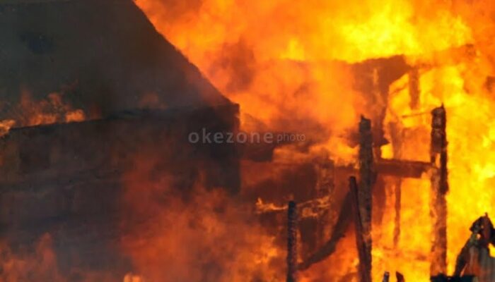 Jakarta Timur Membara, 15 Kios dan 6 Ruko Ludes Terbakar! Api Diduga dari Petasan