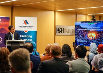 Presentasikan Beutiful Indonesia, Sandiaga Uno Undang Investor Australia Berinvestasi di Sektor Parekraf