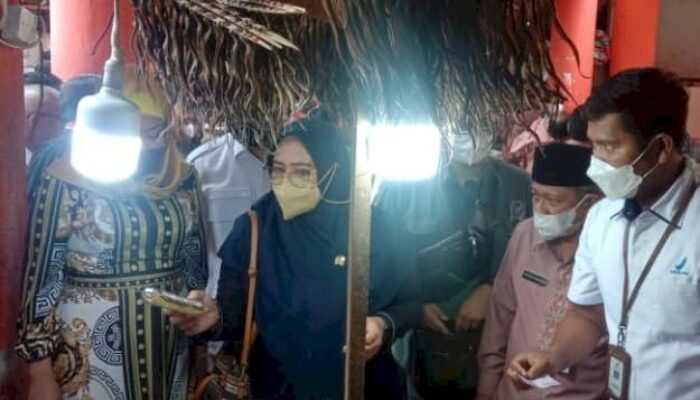 BBPOM Kembali Turun Mengawasi Arena Kuliner di Pasar Raya Padang