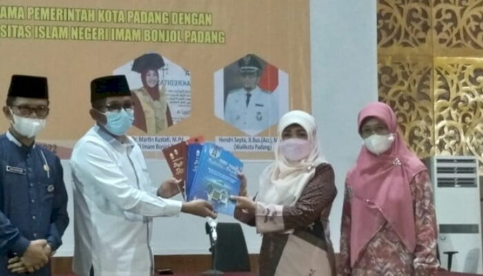 Pemko Padang Kerjasama dengan UIN-IB Laksanakan Pesantren Ramadhan 1443 H