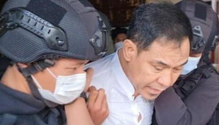 BREAKING NEWS: Eks Sekum FPI Munarman Divonis 3 Tahun Penjara