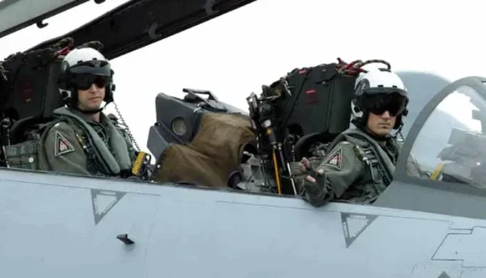 Pilot-pilot Angkatan Udara Amerika Dibunuh