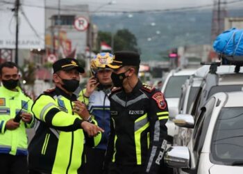 Atasi Macet, Forum Lalin Padang Panjang Bertugas Hingga Dini Hari