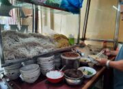 Bakso Legendaris “Amin” Padang Panjang Jadi Tujuan Wisata Kuliner saat Libur Lebaran