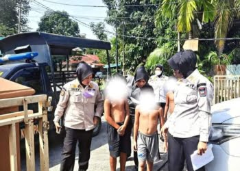 Tim Sergap Pol PP Padang Amankan 3 Manusia Silver di Olo Ladang