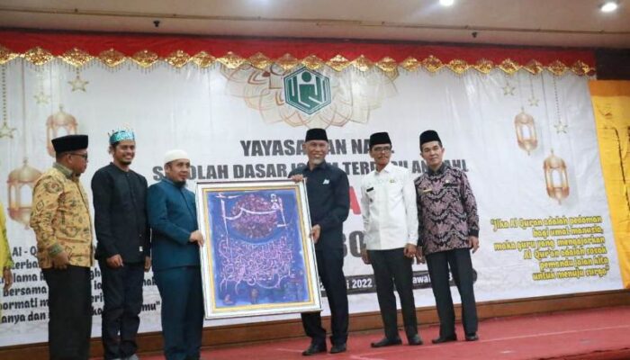 Gubernur Mahyeldi Berharap Kurikulum Tahfizul Qur’an Ada di Sekolah
