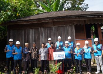 Donasi Pegawai PLN di Agam, Warga: Terima Kasih PLN, Sekarang Anak Kami Sudah Terang Belajar Malam Hari