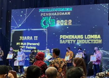 Zero Accident dan Konsisten Penanggulangan Covid-19, PLN Sumbar Raih Penghargaan K3 2022