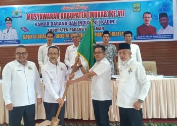 Terpilih Aklamasi, Zeki Aliwardana Siap Pimpin Kadin Padang Pariaman