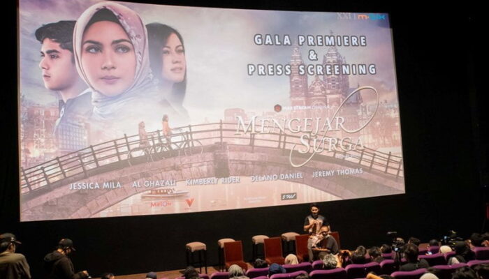 MAXstream Rilis “Mengejar Surga”