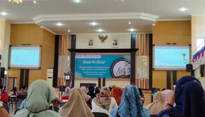 Halal Bihalal Keluarga Besar Politeknik ATI Padang Penuh Keakraban