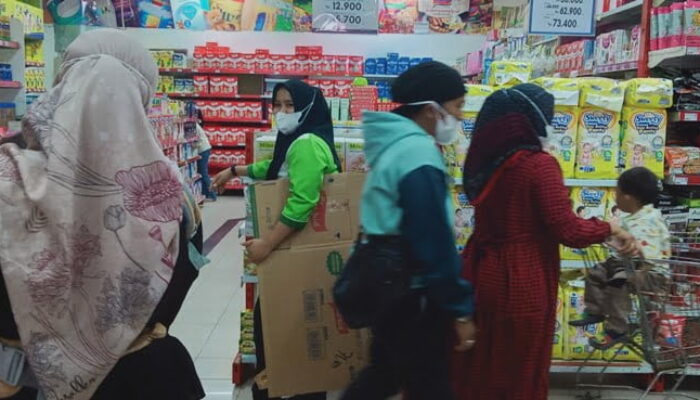 Sampai Minggu, Suzuya Rocky Plaza Padang Berikan Promo Solmet