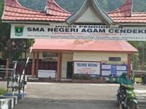 SMAN Agam Cendekia