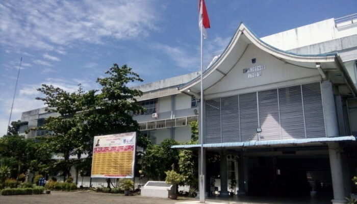 76 Pelajar SMAN 1 Padang Lolos SNMPTN