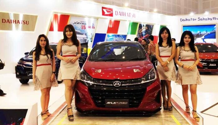 Daihatsu Ayla, City Car Modis Makin Diminati Generasi Milenial