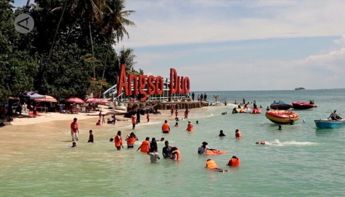 Jaga Pelayanan dan Tarif Tiket Masuk, Pengunjung Puas Berwisata ke Pariaman