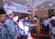Dilepas Walikota Deri Asta, Calon Jemaah Haji Sawahlunto Berangkat 5 Juli