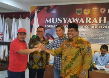 Terpilih Aklamasi Ketua Pordasi Sumbar, Deri Asta Langsung Dukung Iven Pacu Kuda Padang Panjang